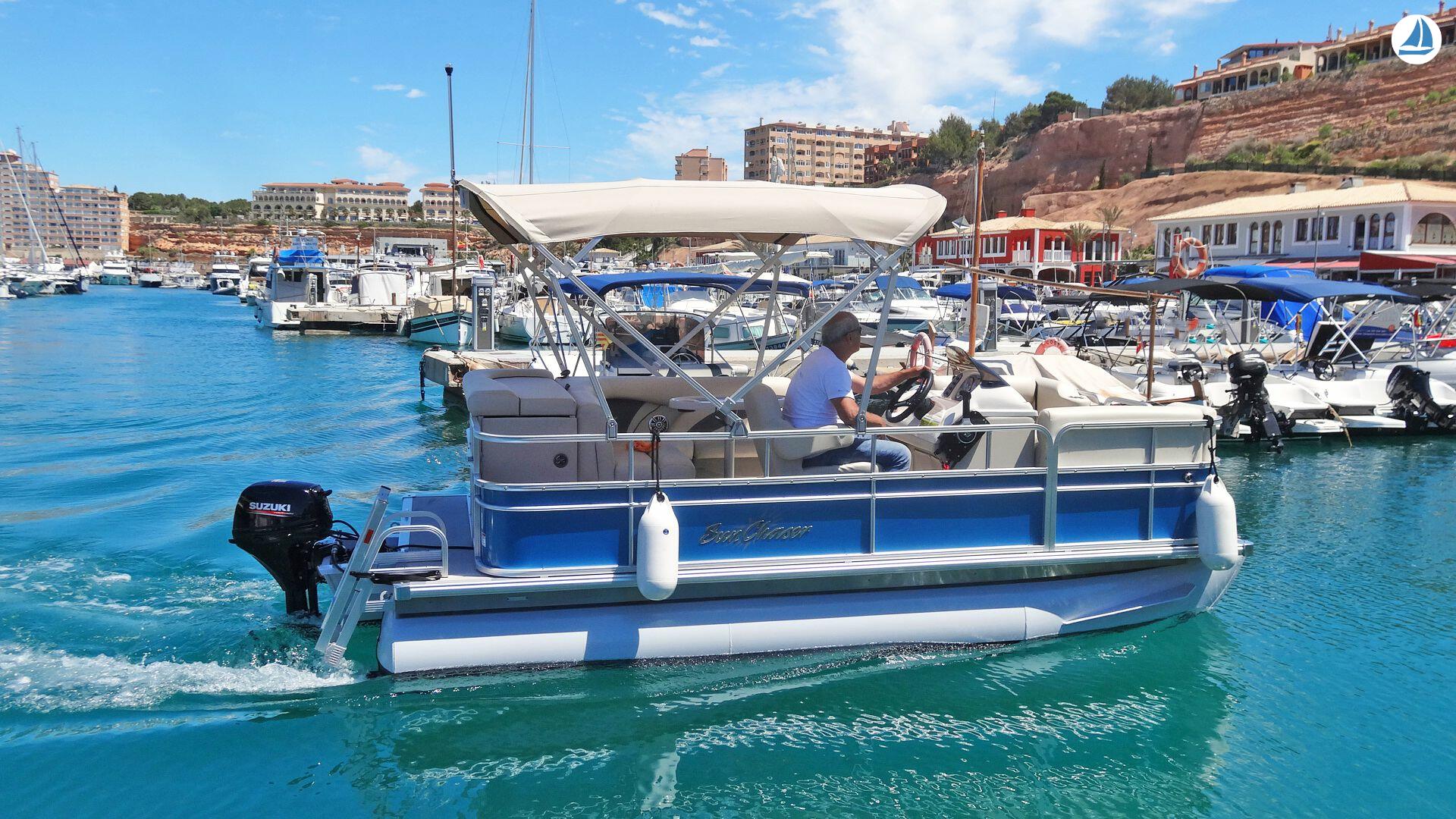 foto Sunchaser JJ 7516 EU WITHOUT LICENCE - Port Adriano 3