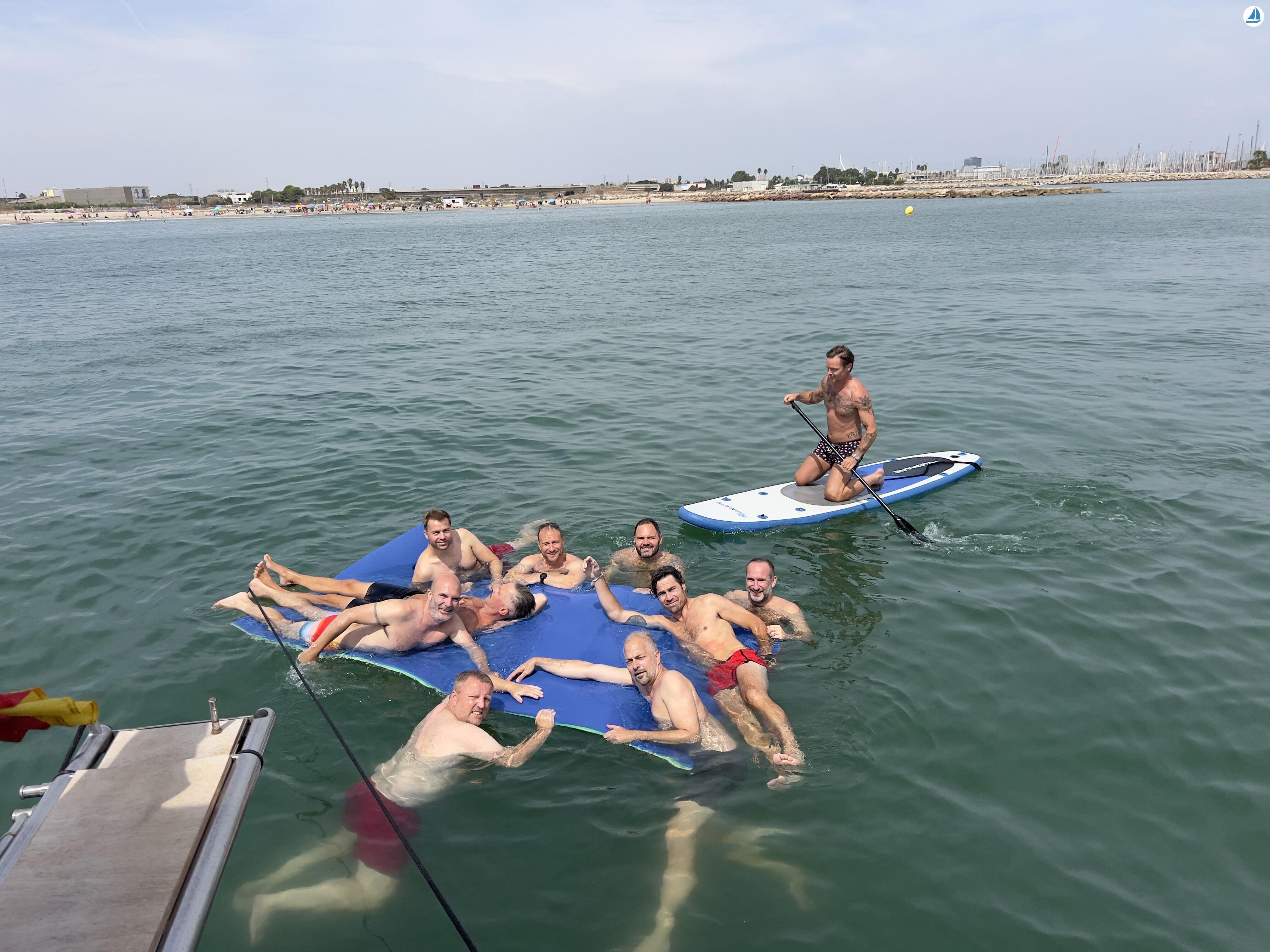 foto Patron Profesional de embarcaron de recreo 9