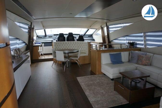 foto Pershing 90 3