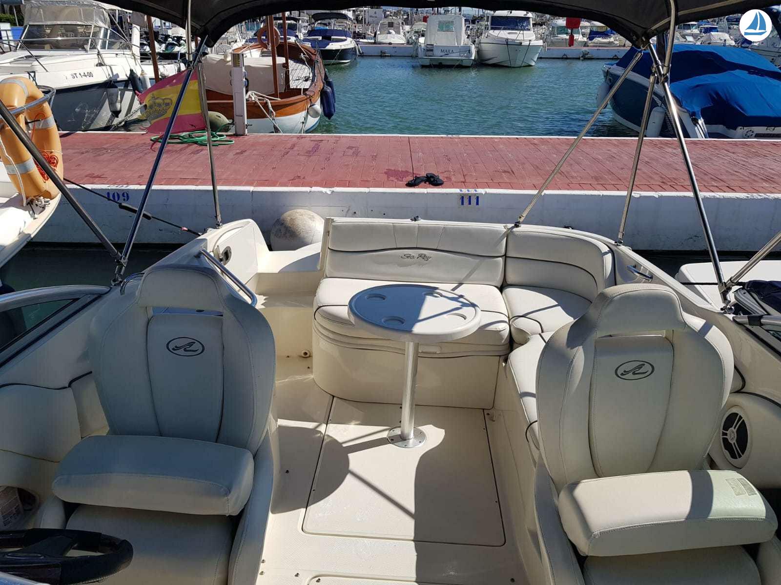 foto Sea Ray SUNDECK 240 6