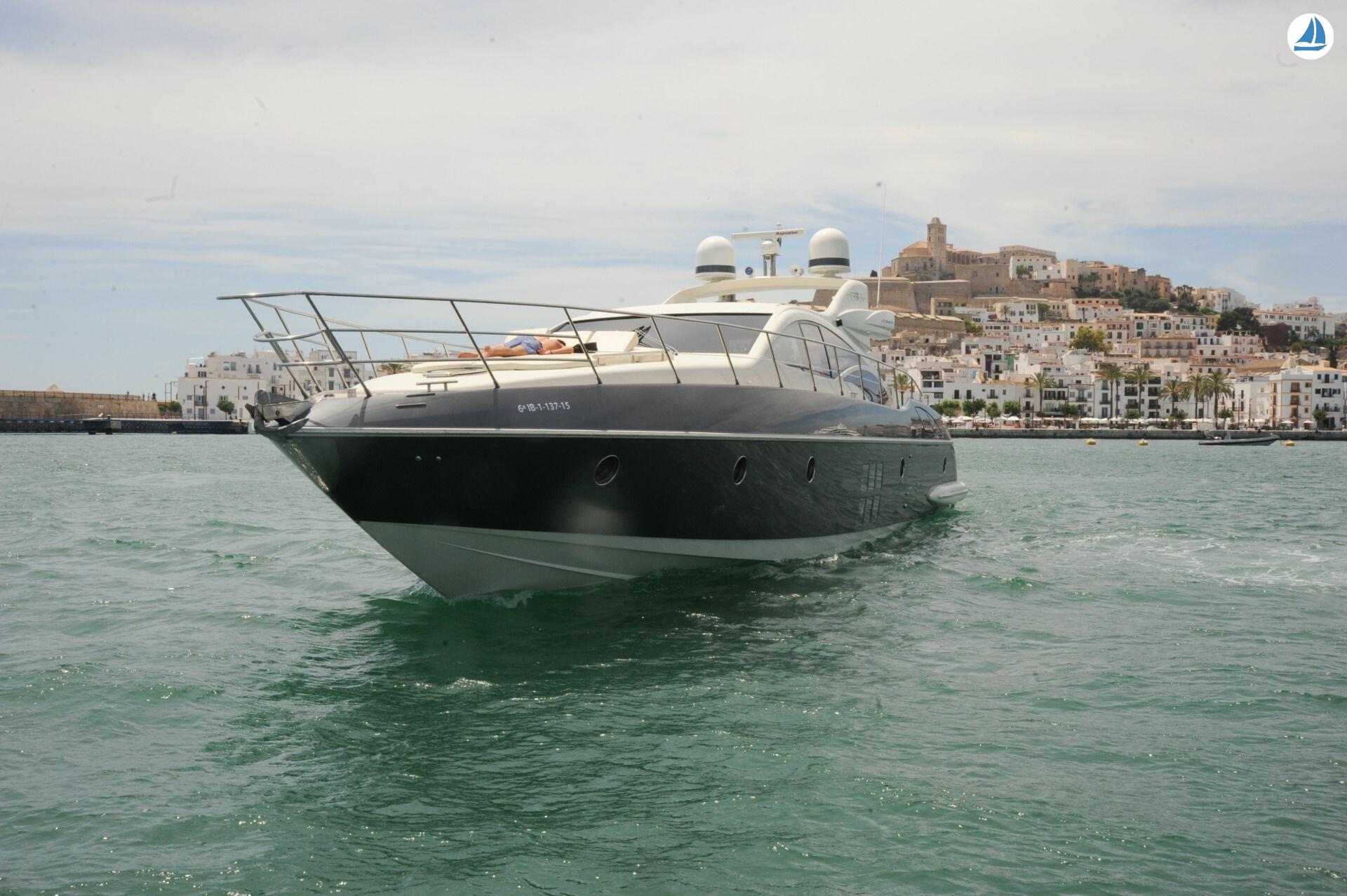 foto Azimut 68s 36