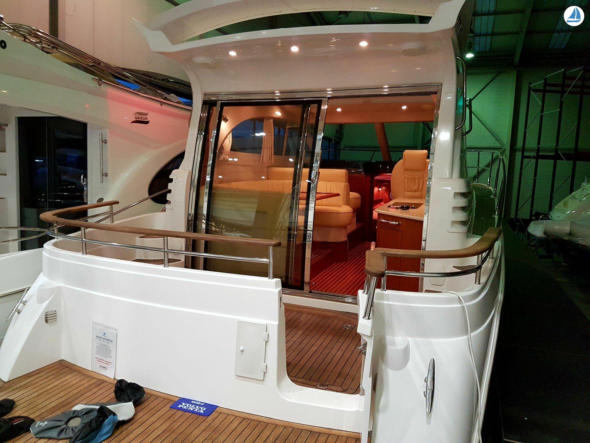 foto Galeon 330 HT 3