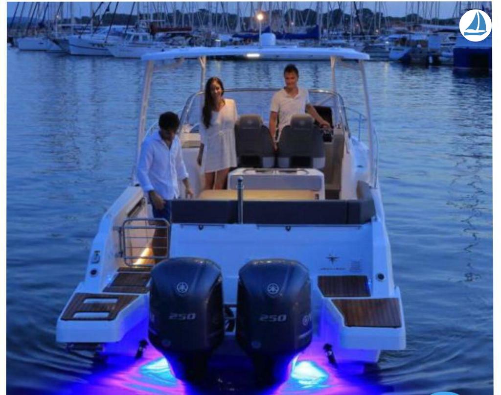 foto CAP CAMARAT 9.0 4