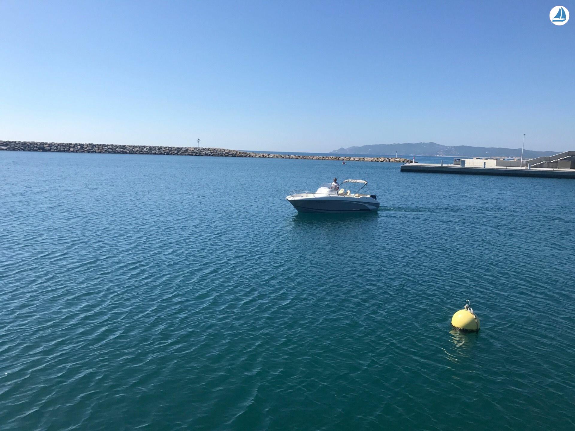 foto Beneteau FLYER 650 OPEN 2