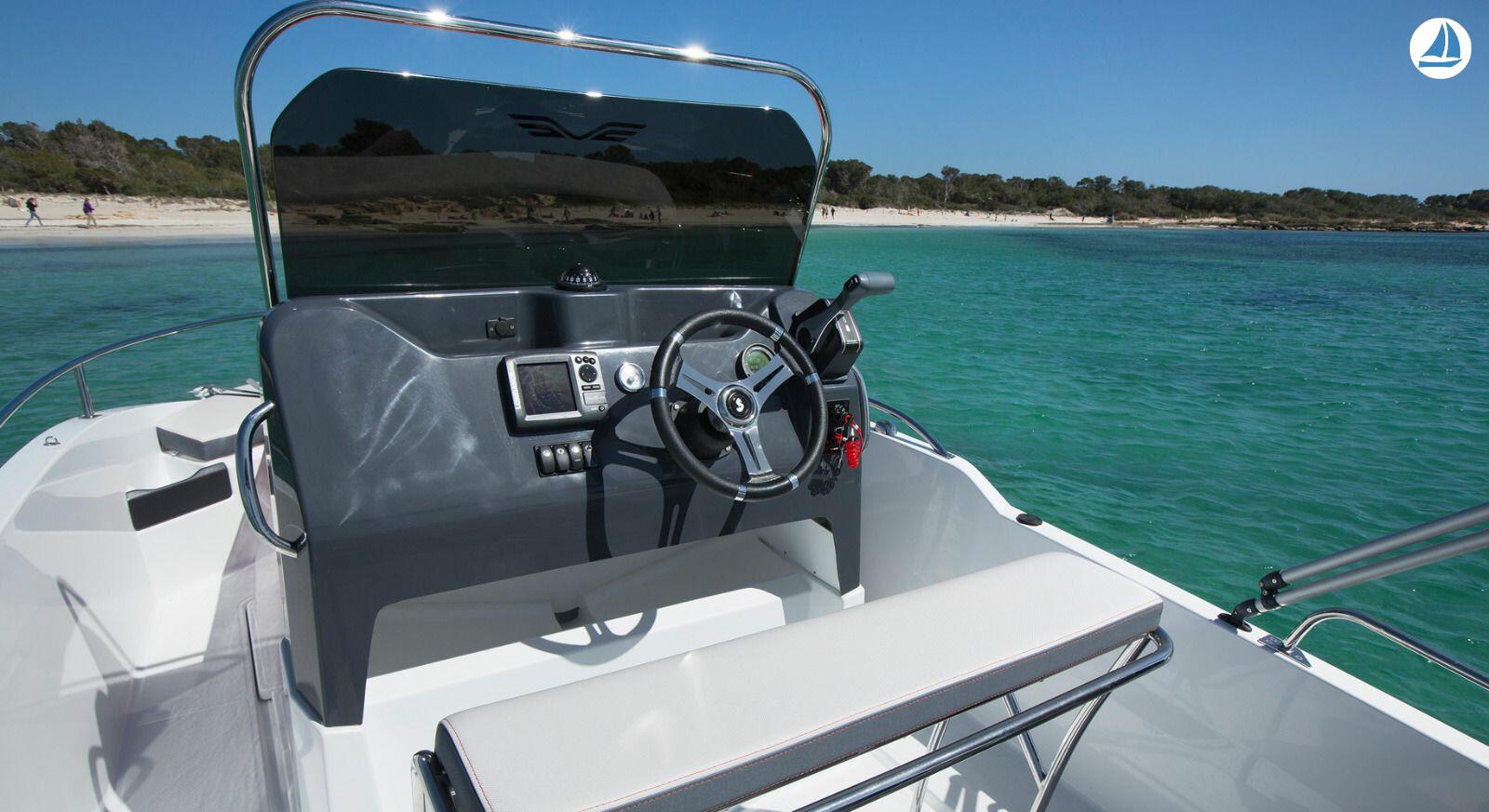 foto Beneteau Flyer 5,5 spacedeck - Begur 5