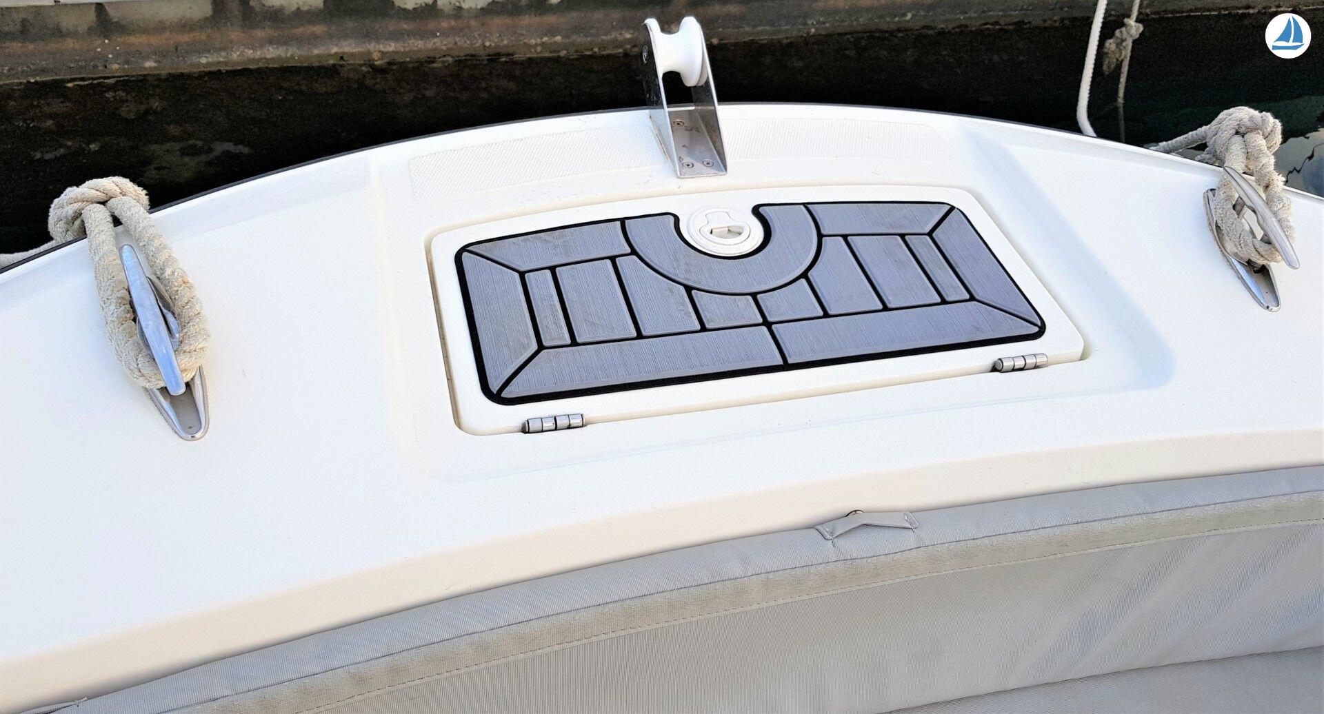 foto V2 Boat 5.0 Sport - Begúr 4