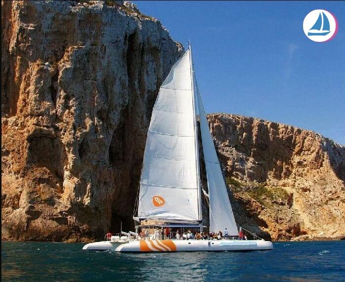 foto Catamarán Cim82 2