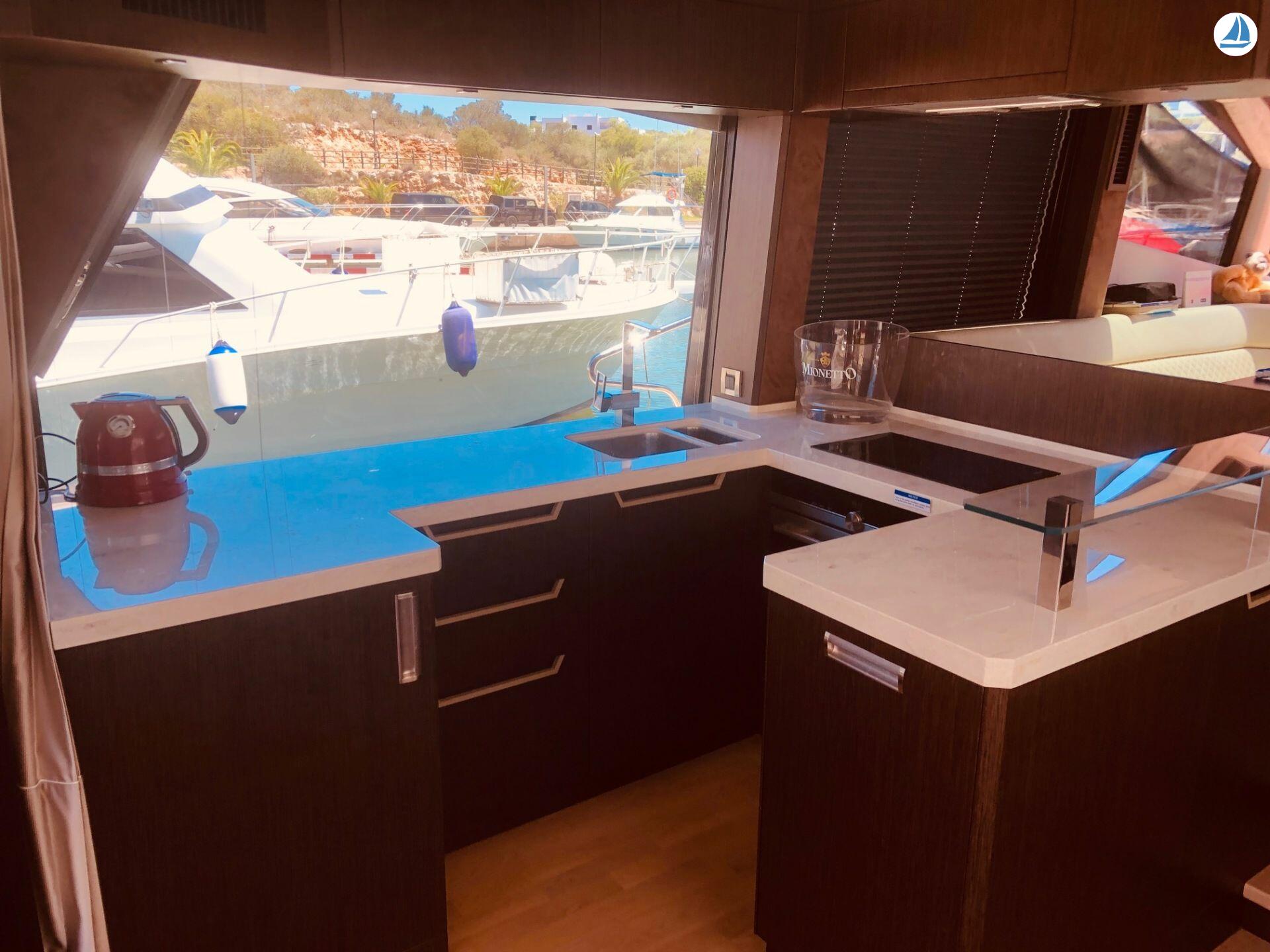 foto Galeon 510 SKY 5